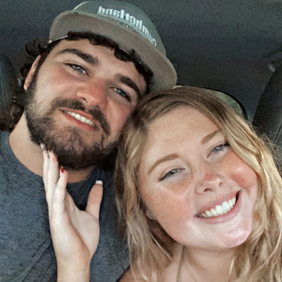 Meet your Posher, Kailey - Picture 1 of 1